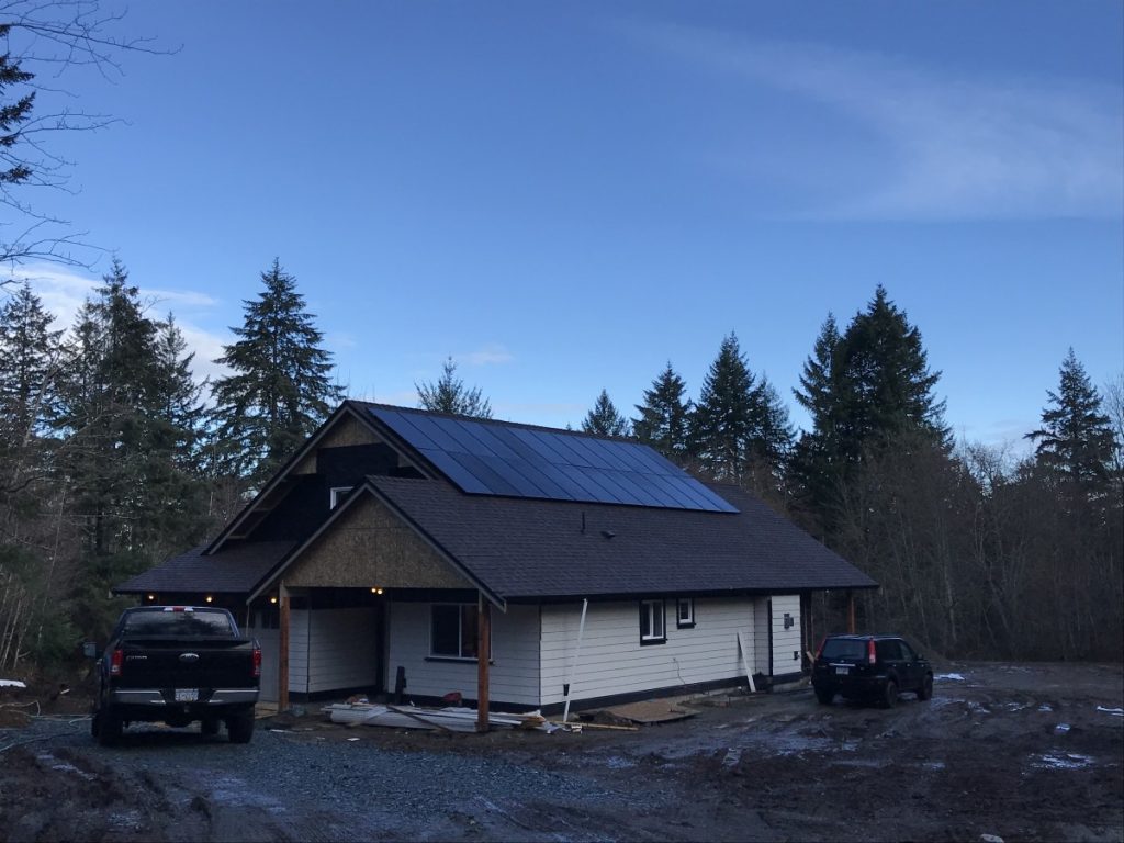 Rooftop solar panel installation Ladysmith BC